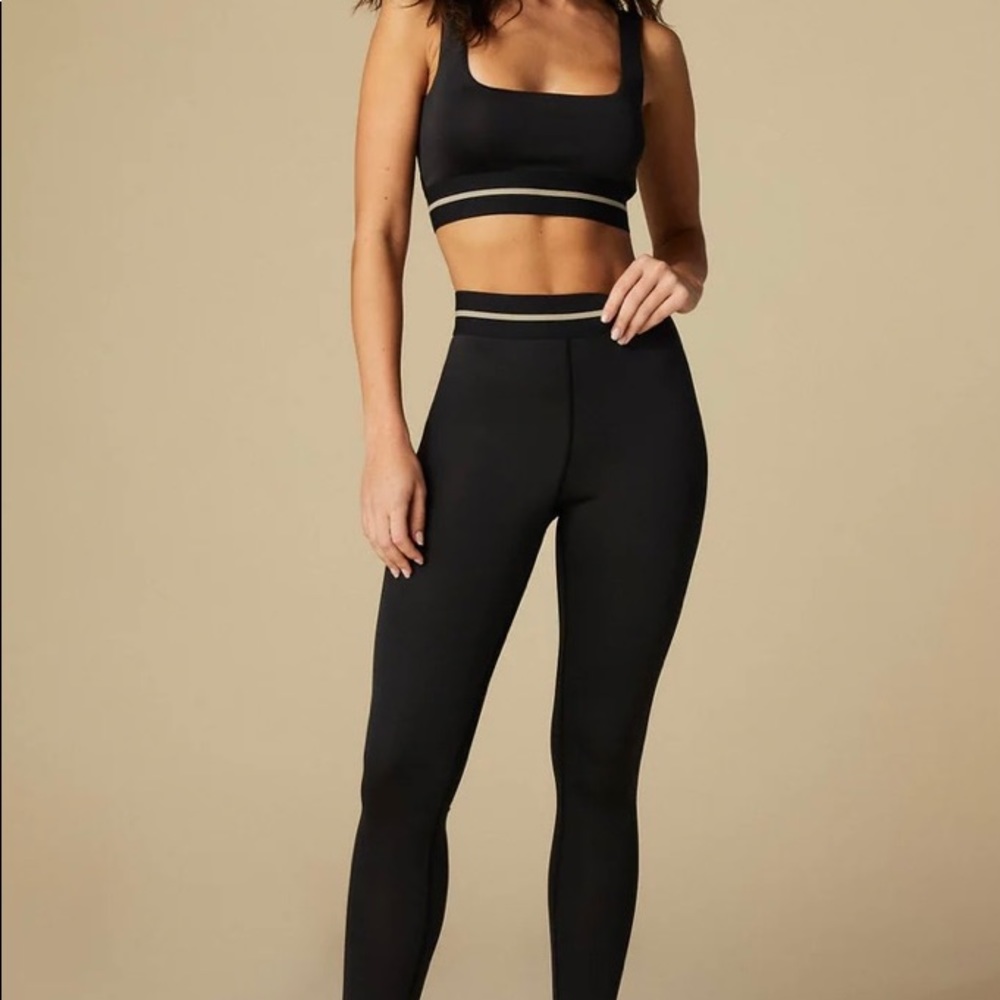 NEW Tan+Lines Set in Black